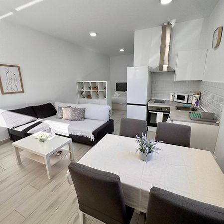 Estudio Playa La Misericordia マラガ エクステリア 写真